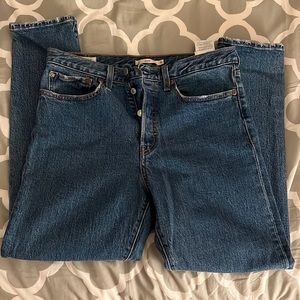 Levi’s Wedgie Straight Jeans